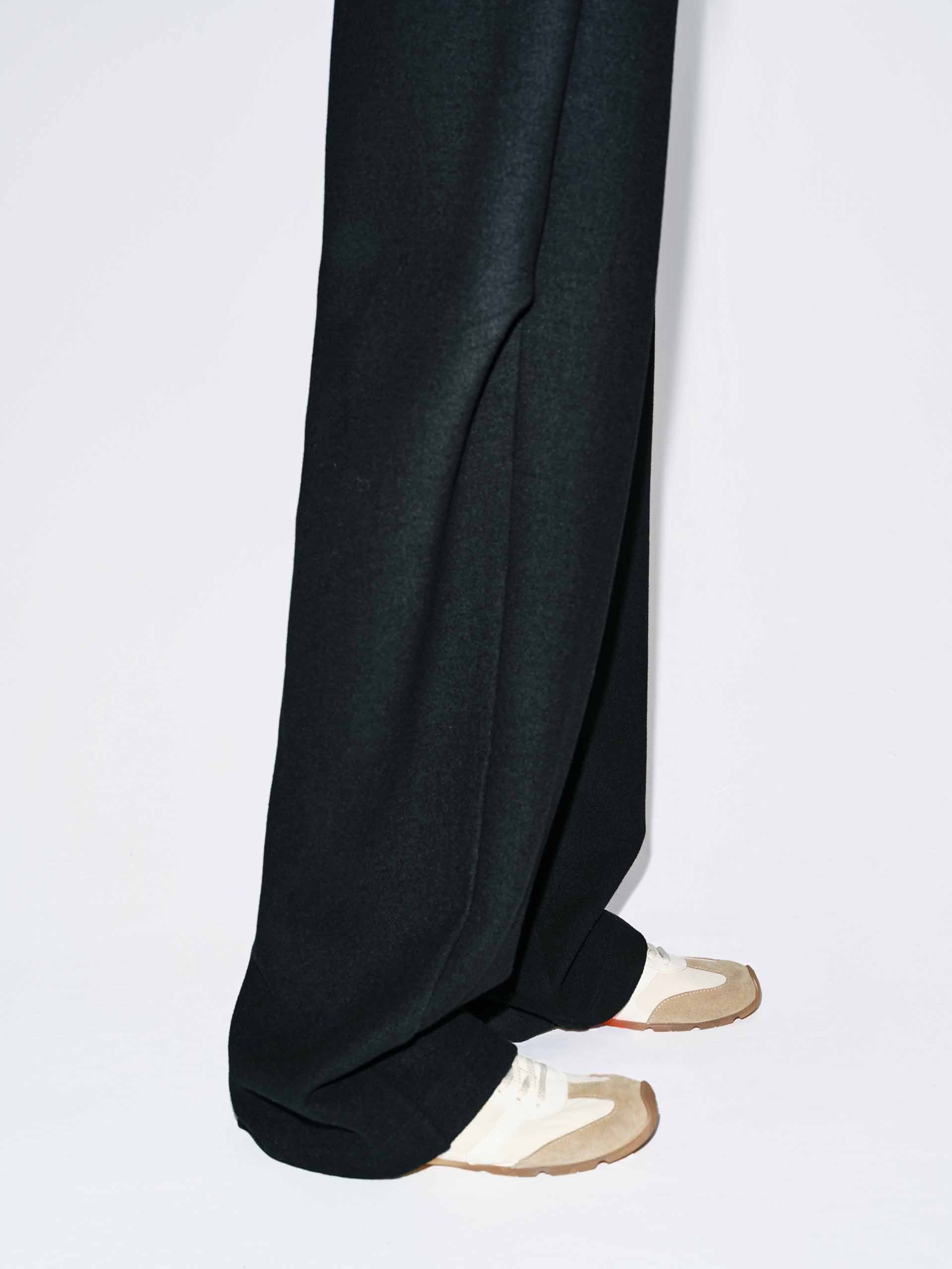 Drawstring Barrel Leg Trousers