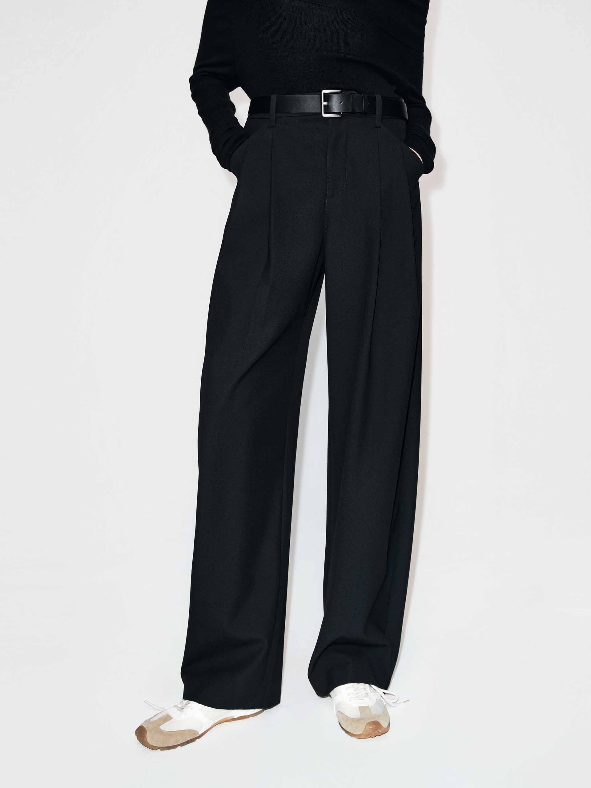 Pleated Barrel Leg Pants