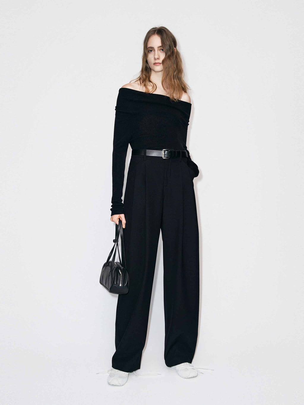 Pleated Barrel Leg Pants