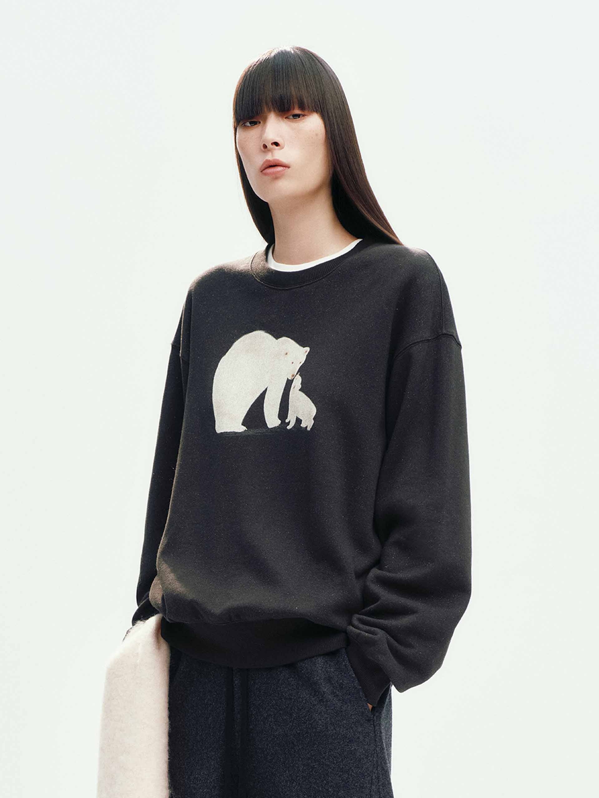 Polar Bear Pattern Sweatshirt