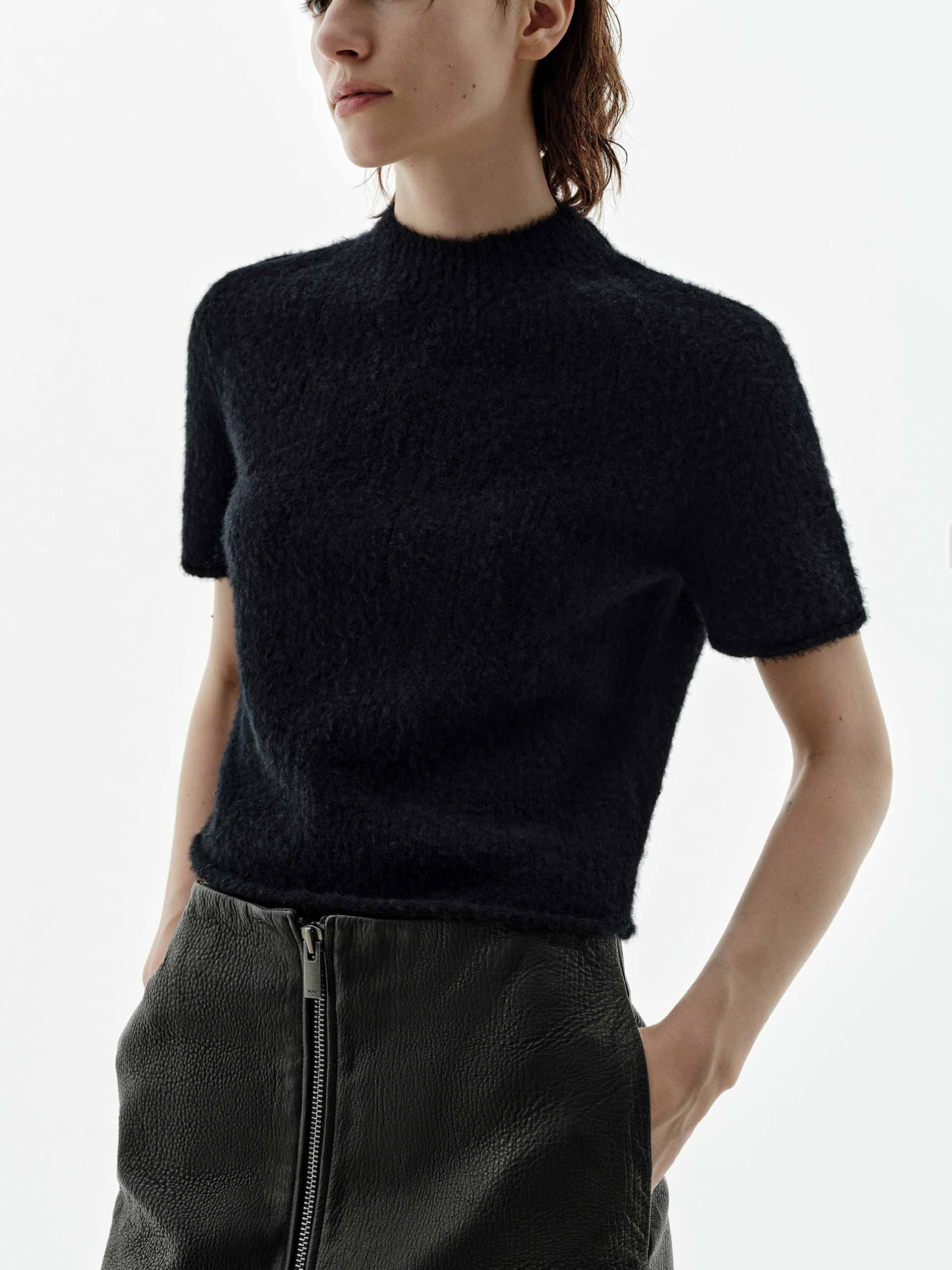 Wool Blend Cropped Knitted Top