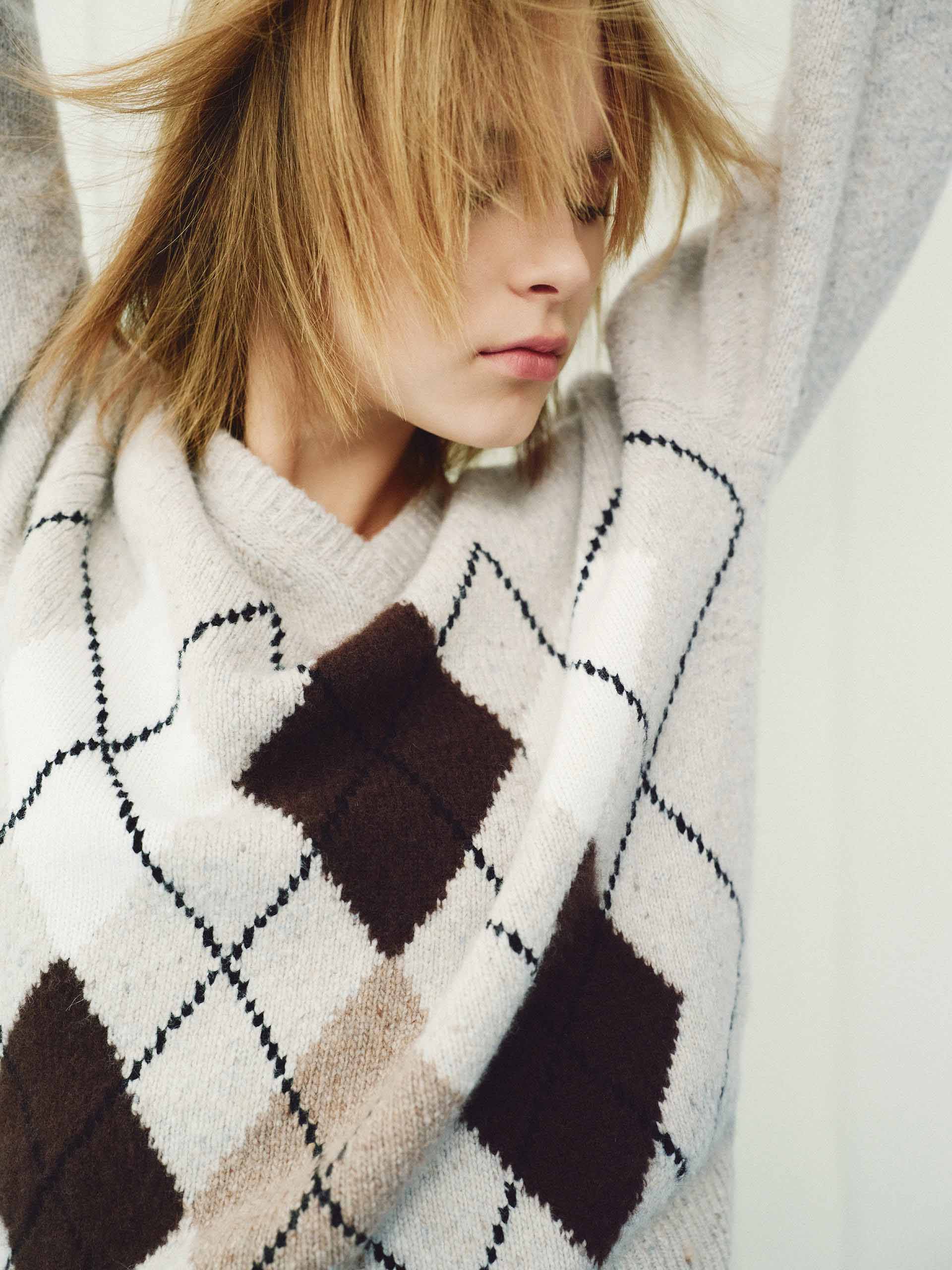 Argyle V-neck Sweater