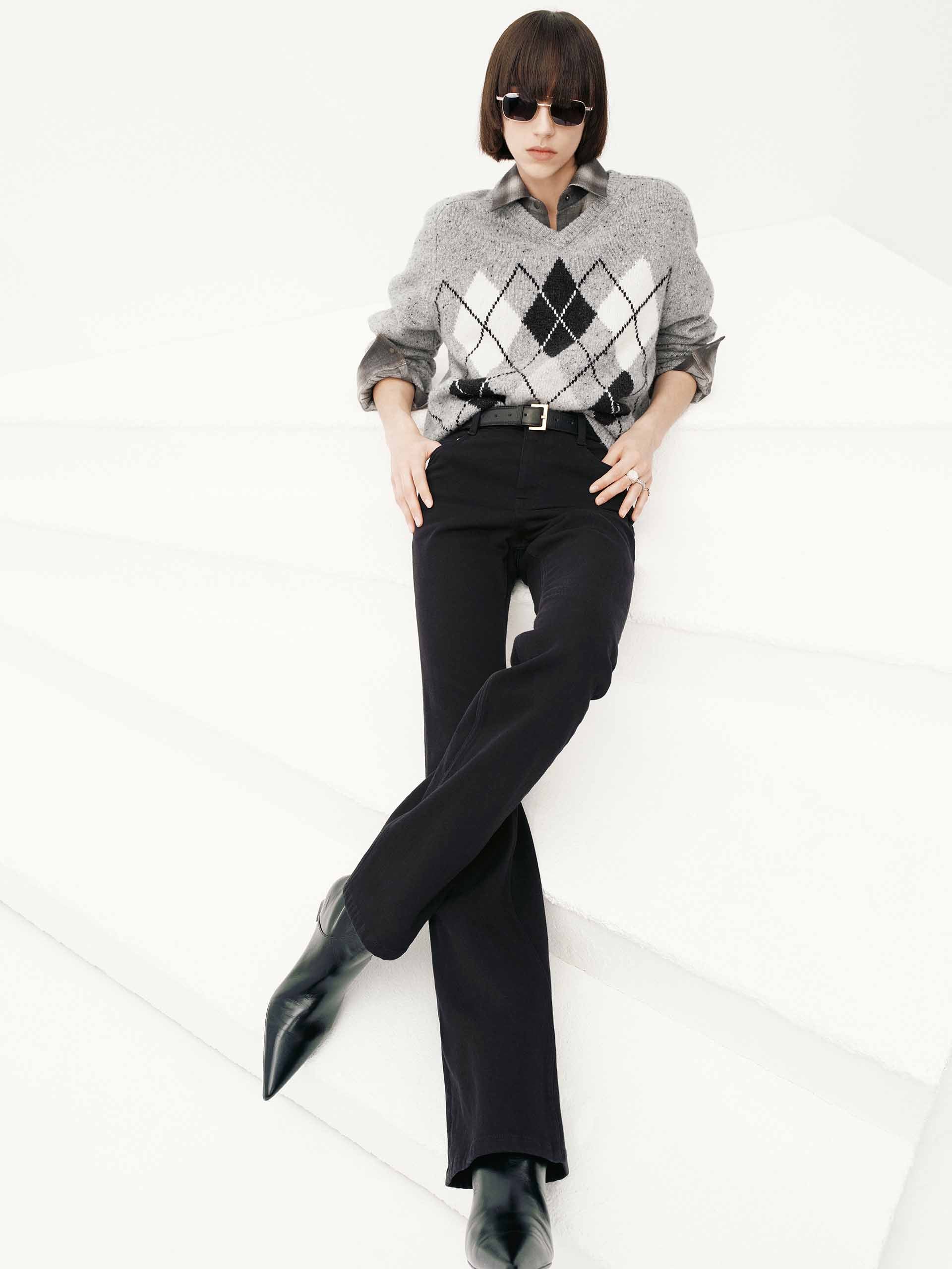 Argyle V-neck Sweater