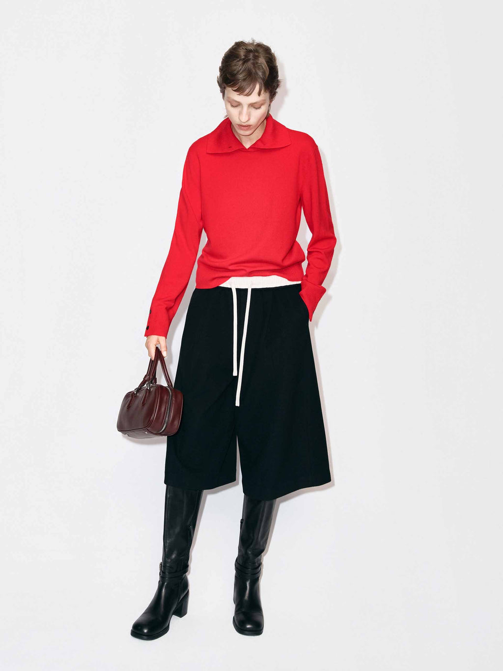 Ribbed Collar Knitted Sweater