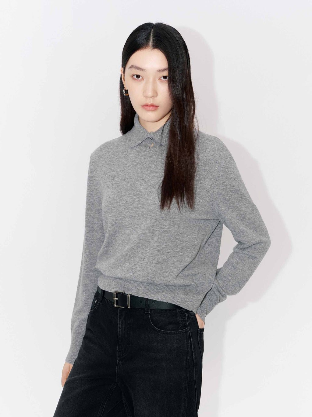 Ribbed Collar Knitted Sweater