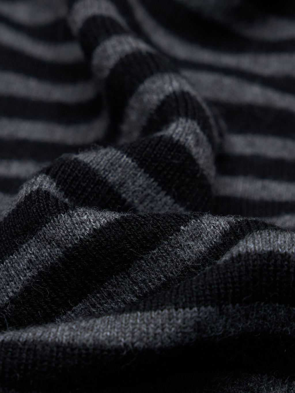 Off-shoulder Fitted Knit Top