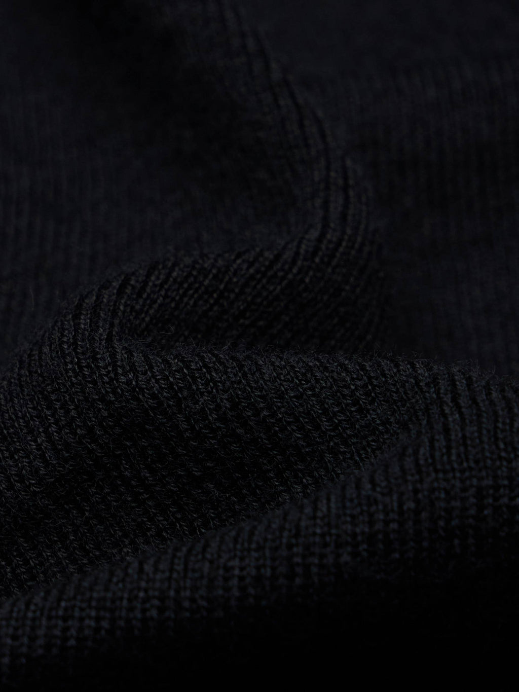 Off-shoulder Fitted Knit Top