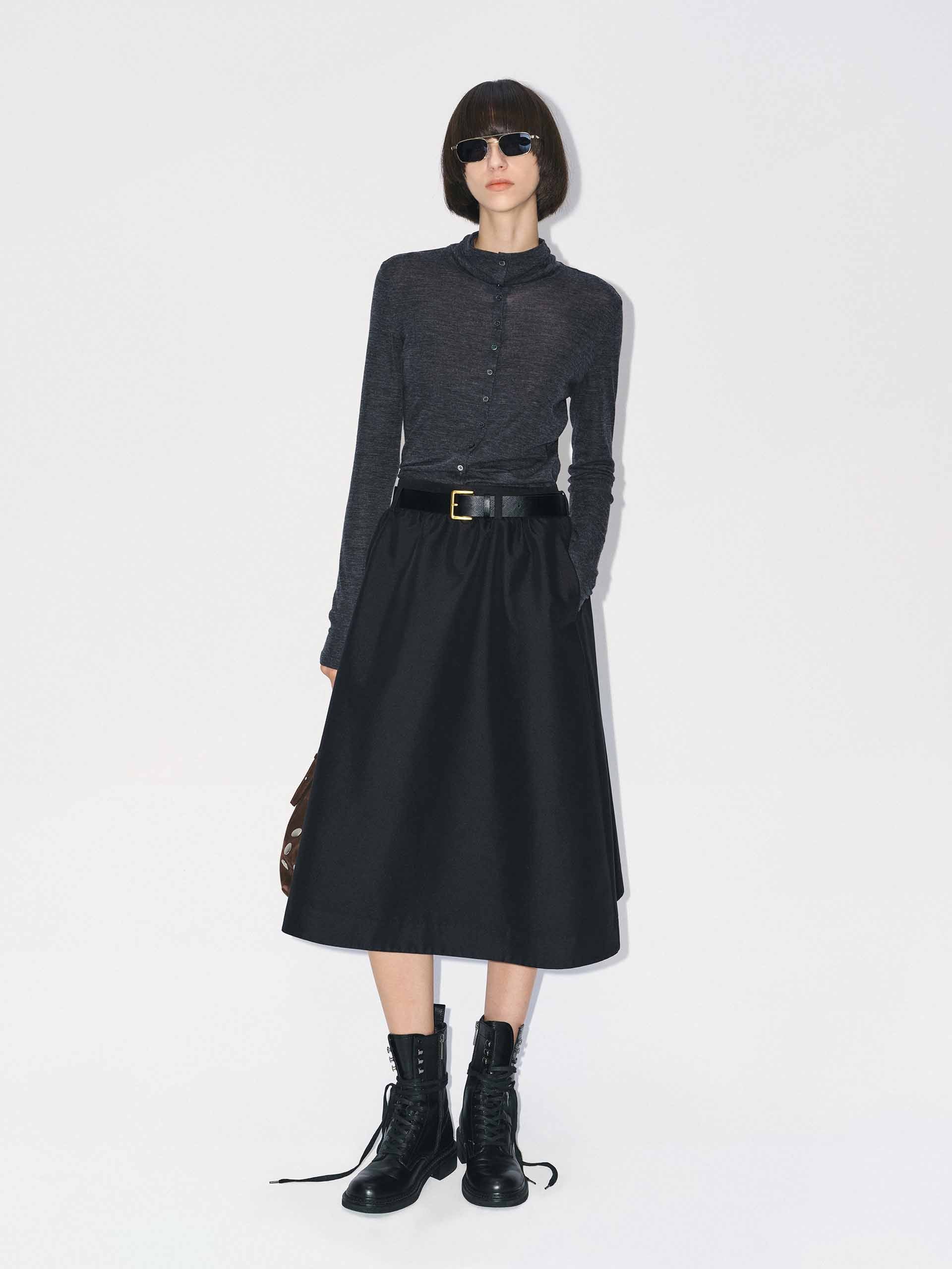 Button Closure Fitted Blouse
