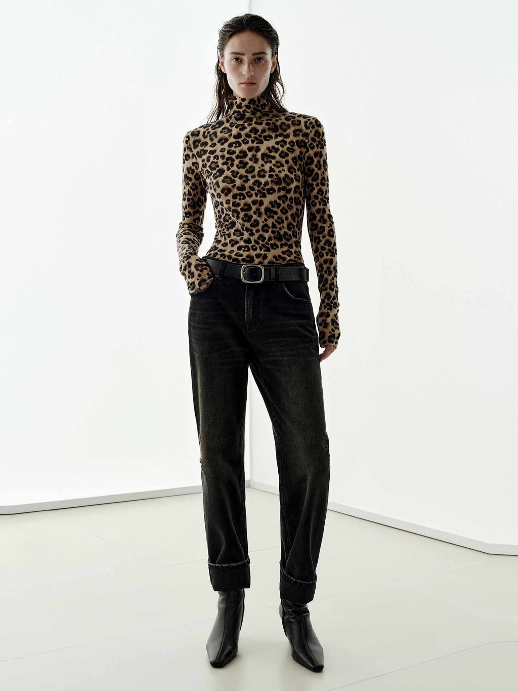 Leopard Print Fitted Blouse