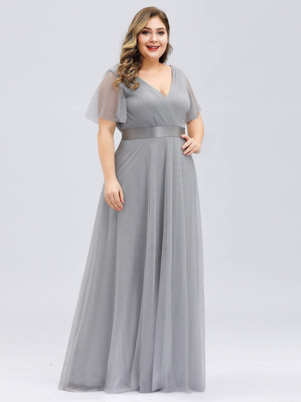 Elegant Plus Size Floor-Length Bridesmaid Gown with Short Sleeves