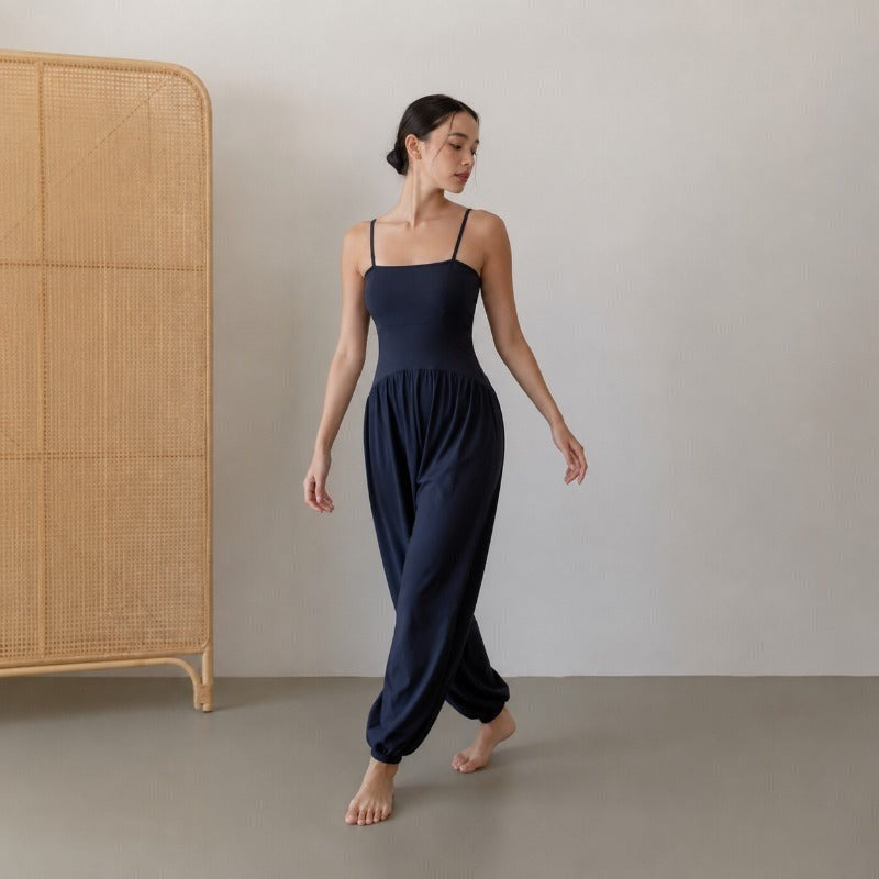 Airy Yoga Jumpsuit | Clean Fit & Effortless Movement