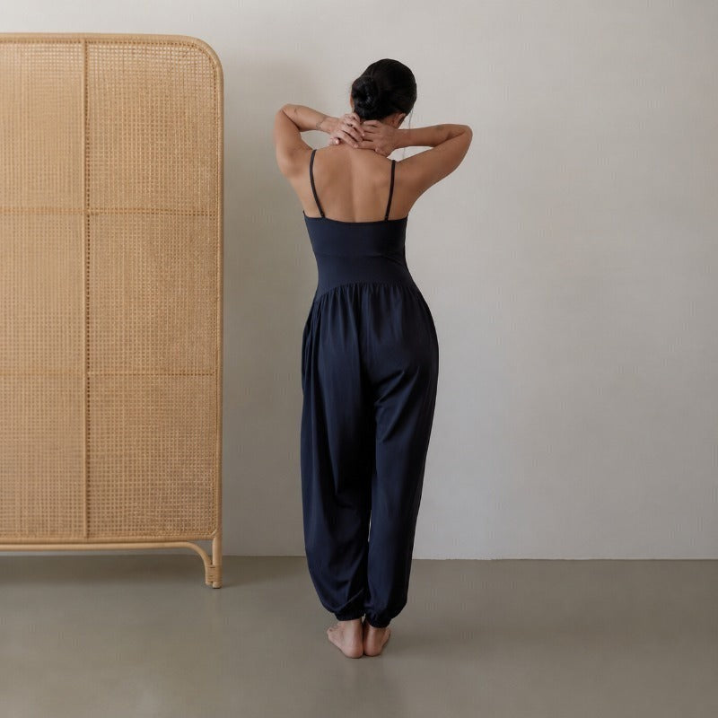 Airy Yoga Jumpsuit | Clean Fit & Effortless Movement