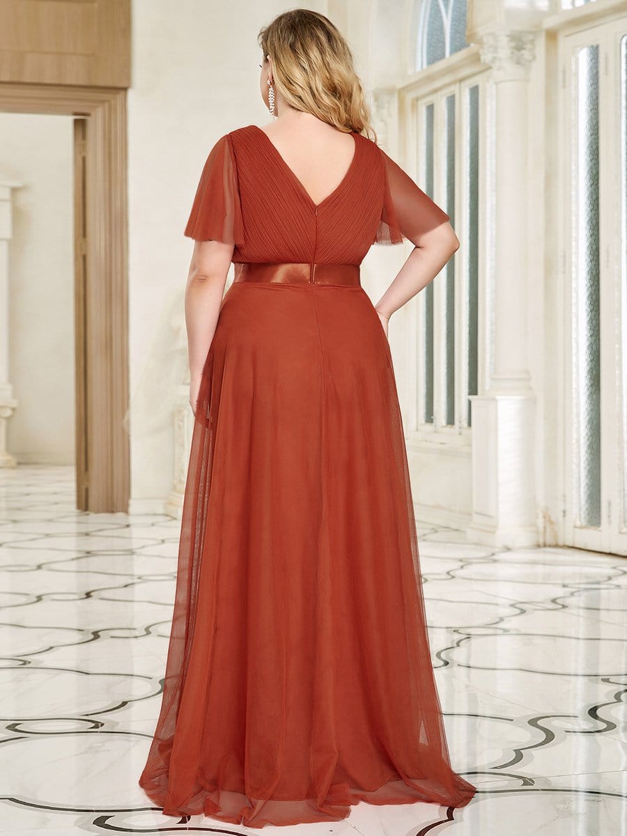 Elegant Plus Size Floor-Length Bridesmaid Gown with Short Sleeves