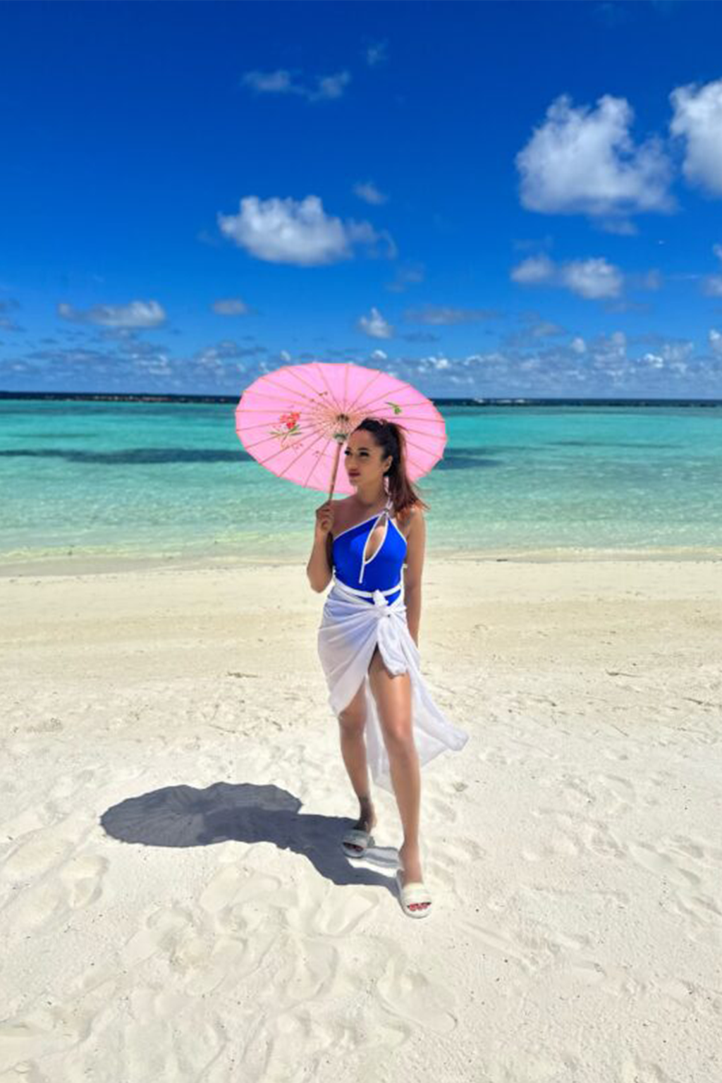 Women's One Piece White Edge Color Swimsuit With Sexy Waist Belt Blue